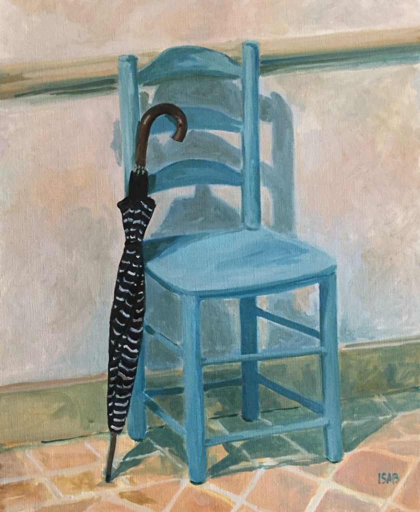 parapluie et chaise bleue