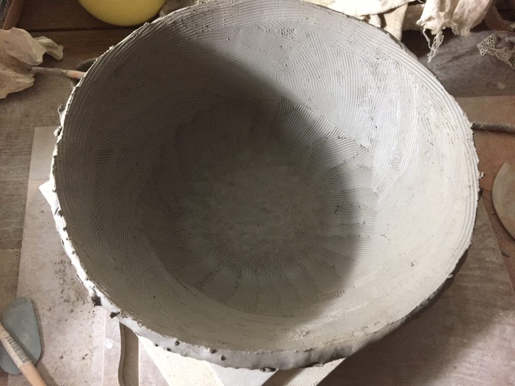 fabrication d'un pot en colombin
