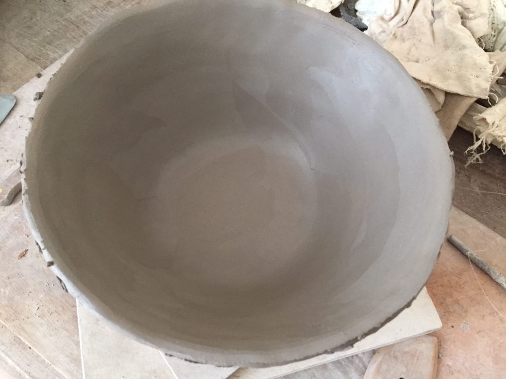 fabrication d'un pot en colombin